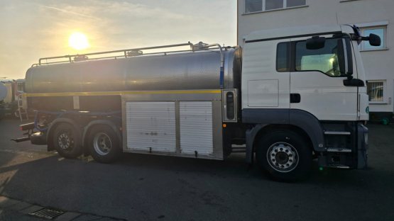 MAN TGS 26.400 (6x2)  Milchsammelwagen  16000 