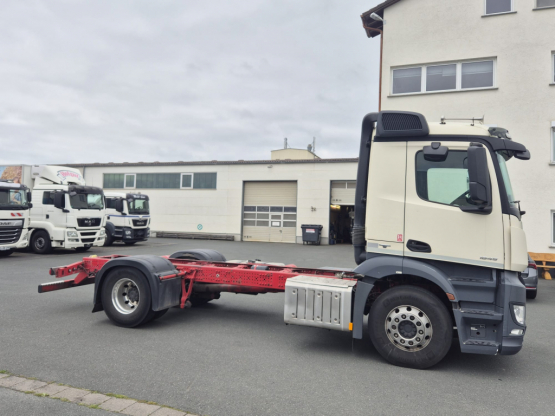 Mercedes Benz Antos 1845 4x2 